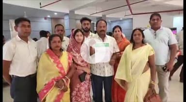 धनबाद/केंदुआडीह: समाहरणालय में मुखियाओं ने उपायुक्त को सौंपा ज्ञापन, 'सरकार आपके द्वार' कार्यक्रम के खर्च का भुगतान करने की मांग