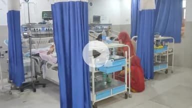 झालरापाटन: सोयला गांव में पशुओं को चारा डालते समय सांप ने एक महिला को डसा, महिला जिला अस्पताल में भर्ती