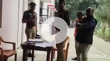 लखीमपुर: तालपुर गांव में अनियंत्रित होकर गड्ढे में पलटा ऑटो, घायल अधेड़ ने इलाज के दौरान तोड़ा दम