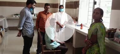 బెజ్జంకి: బెజ్జంకి మండలం తోటపల్లి ప్రాథమిక ఆరోగ్య కేంద్రాన్ని ఆకస్మికంగా తనిఖీ చేసిన జిల్లా వైద్యాధికారి డాక్టర్ ధనరాజ్