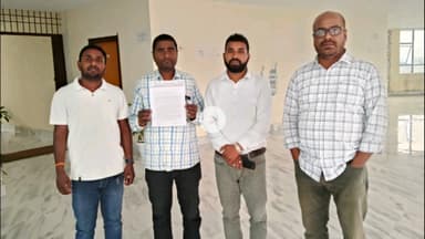 गिरिडीह: ऑल इंडिया फॉरवर्ड ब्लॉक की टीम ने डीसी ऑफिस में उप विकास आयुक्त स्मिता कुमारी से की मुलाकात