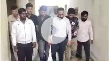 लाडपुरा: गुमानपुरा पुलिस ने ताश के पत्तों पर दांव लगाकर जुआ खेलते 13 जुआरियों को किया गिरफ्तार, ₹80 हजार बरामद