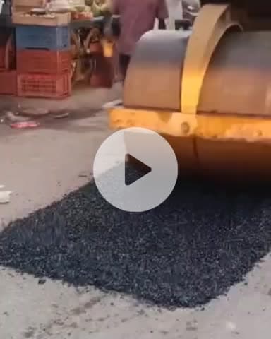 बिल्हौर: ककवन में लखनऊ-इटावा राजमार्ग पर पेचवर्क, राहगीरों की परेशानी दूर करने के लिए पीडब्ल्यूडी ने शुरू किया काम