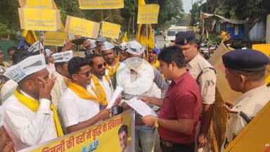 कोंडागांव: कोंडागांव में आम आदमी पार्टी ने छत्तीसगढ़ में बिजली दरों की वृद्धि के खिलाफ खोला मोर्चा, मुख्यमंत्री के नाम सौंपा ज्ञापन