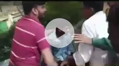 चास: चेक पोस्ट पर कार से डिवाइडर में टक्कर मारने वाले ड्राइवर और उसके साथी को युवाओं ने पुलिस को सौंपा