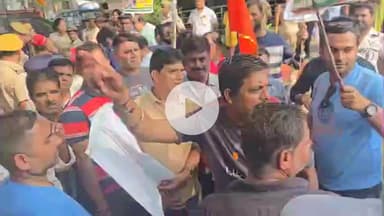 लाडपुरा: सिंधी समाज के आराध्य झूलेलाल के खिलाफ अभद्र टिप्पणी करने पर सांसद की गिरफ्तारी की मांग को लेकर कोटा में प्रदर्शन