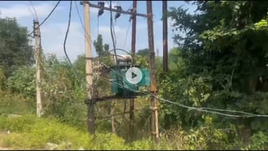 शिवपुरी: सिरसौद में ट्रांसफार्मर जलने से 3 दिन से अंधेरा, आधे गांव की बिजली गुल