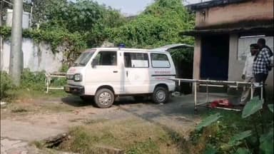 गिरिडीह: हीरोडीह थाना क्षेत्र के रेम्बा में ट्रेन से कटकर एक व्यक्ति की मौत, अस्पताल में पोस्टमार्टम