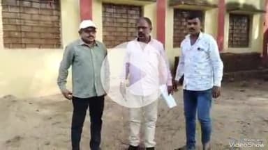 देवघर: मंझलाडीह निवासी ने भू माफियाओं द्वारा ज़मीन पर कब्ज़ा करने की कोशिश पर एसपी को दिया आवेदन