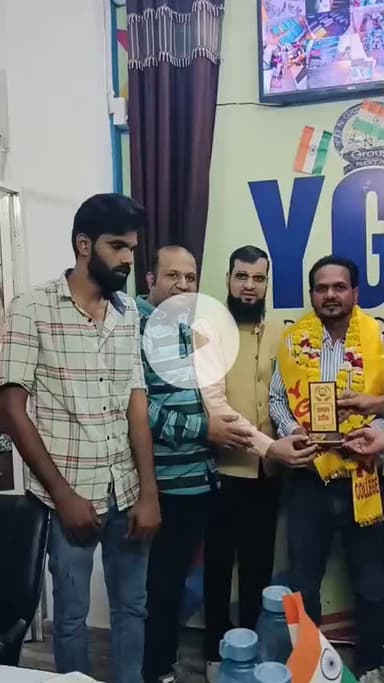 जमियतुल राईन विकास समिति में जनाब जुल्फिकार भाई उर्फ जोनी राईन भाई को सेक्रेट्री बनने पर तहेदिल से मुबारकबाद.....