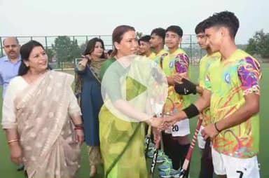 हरिद्वार: खेल मंत्री रेखा आर्य ने रौशनाबाद स्टेडियम में राज्य स्तरीय हॉकी प्रतियोगिता का उद्घाटन किया