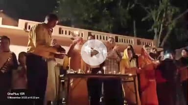 शाहबाद: नर्मदा तालाब पर देव पर्व दीपावली मनाई गई, वरिष्ठ नागरिकों ने की गंगा आरती