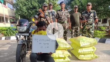 नौतनवा: भगवानपुर में 6 बोरी यूरिया के साथ एक आरोपी को किया गया गिरफ्तार