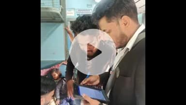 झांसी: झांसी रेल मंडल के ग्वालियर-भिंड खंड पर विशेष टिकट चेकिंग अभियान में 11,400 का राजस्व प्राप्त