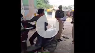 झांसी: रक्सा थाना क्षेत्र में एंटी रोमियो दल ने संदिग्ध युवकों से पूछताछ की, 100 से अधिक युवकों के मोबाइल नंबर रजिस्टर किए गए