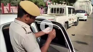 चूरू: कोतवाली क्षेत्र में 15 दिवसीय सड़क सुरक्षा अभियान शुरू, 22 वाहनों के चालान काटे गए