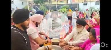 वाराणसी में गुरुद्वारे में गुरु नानक देव जी की 556वीं जयंती धूमधाम से मनाई गई