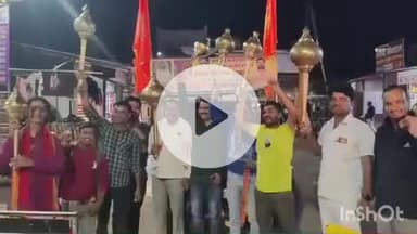 गोरमी: परोसा आश्रम गोरमी से गिरिराज जी महाराज गोवर्धन के लिए समाजसेवियों ने पदयात्रा शुरू की, 11 नवंबर को प्रसादी वितरण