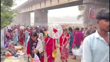 बेरमो: कार्तिक पूर्णिमा पर बेरमो कोयलांचल के दामोदर नदी घाटों पर उमड़ी श्रद्धालुओं की भीड़, पुलिस-प्रशासन तैनात