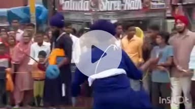 लखीमपुर: लखीमपुर खीरी में गुरु नानक देव जी का प्रकाश पर्व धूमधाम से मनाया गया, गुरुद्वारा निर्मल आश्रम से निकली भव्य शोभायात्रा