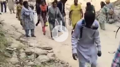 जगाधरी: कपाल मोचन मेले में स्नान के बाद आदि बद्री में भी उमड़ी श्रद्धालुओं की भीड़, सरस्वती नदी का जल भी कर रहे एकत्रित