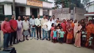 बलियापुर: बलियापुर में कुड़मी जाति को अनुसूचित जनजाति का दर्जा दिलाने की मांग को लेकर हुई बैठक