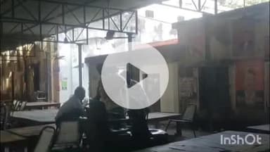 लखीमपुर: कचहरी परिसर में ताश के पत्तों पर हार-जीत की बाज़ी, खुलेआम खेला गया जुआ, वीडियो हुआ वायरल, खड़े हुए सवालिया निशान