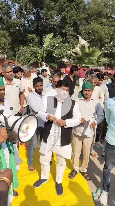 @गाजियाबाद_सनसिटी_बिल्डर किसानो के साथ छल, बिल्डर का अस्तित्व नहीं फिर भी जमीनों का सौदा।
#Ghaziabad_Suncity_builder deceives farmers; the builder no longer exists, yet they are still dealing in land.
@Bhartiya_Kisan_Sangthan