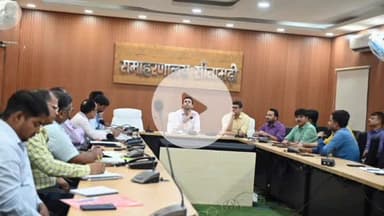 डुमरा: सीतामढ़ी में 11 नवंबर को मतदान, चुनावी तैयारियों को लेकर जिला निर्वाचन पदाधिकारी ने की बैठक