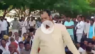 शिवपुरी: बैराड़: गुर्जर समाज का सतनबाड़ा में धरना, क्षेत्रीय रेंजर पर कार्रवाई की मांग, सतनबाड़ा क्षेत्र में असंतोष