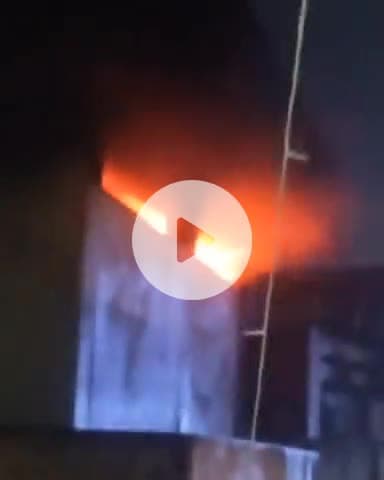 जगाधरी: भाटिया नगर में गददो के शोरूम में लगी आग, फायर कर्मचारियों ने पाया काबू, हुआ नुकसान