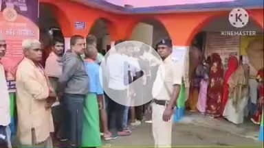 उत्क्रमित मध्य विद्यालय मई गांव में शांतिपूर्ण मतदान, मतदाताओं में दिखा उत्साह