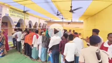 बख्तियारपुर: बख्तियारपुर विधानसभा क्षेत्र में पुलिस प्रशासन की कड़ी सुरक्षा के बीच शांतिपूर्ण मतदान जारी