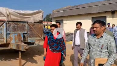 पूरनपुर: मंडी समिति में एडीएम रितु पुनिया ने क्रय केन्द्रों का निरीक्षण कर देखी व्यवस्था, किसानों से जाना धान खरीद का हाल