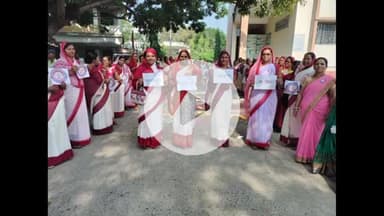 बासोपट्टी: आंगनबाड़ी सेविका द्वारा मतदाता जागरूकता अभियान निकाला गया