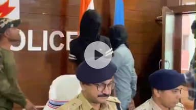 कांके: ठाकुरगांव में व्यवसायी से रंगदारी मांगने और घर के सामने बम विस्फोट करने के मामले में दो आरोपी गिरफ्तार