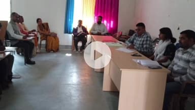 कैरो: कैरो प्रखंड सभागार में प्रधानाध्यापकों की मासिक गुरुगोष्ठी आयोजित, विद्यालयों की समस्याओं और शिक्षा सुधार पर हुई चर्चा