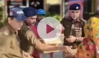 रूड़की: पिरान कलियर थाना परिसर में राष्ट्रीय गीत की 150वीं वर्षगांठ के अवसर पर कार्यक्रम का आयोजन किया गया