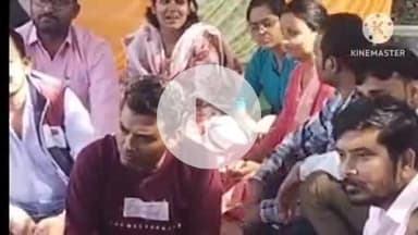 ललितपुर: गोविंद सागर बांध के पास स्थित सिंचाई विभाग द्वितीय के कार्यालय के बाहर इंजीनियर्स ने अधिशासी अभियंता के खिलाफ धरना दिया