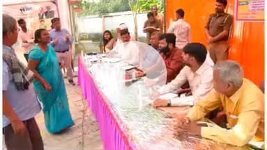 सोहावल: ग्राम पंचायत भाईपुर में आयोजित जनचौपाल में उपस्थित ग्रामवासियों की समस्याओं को सुना गया