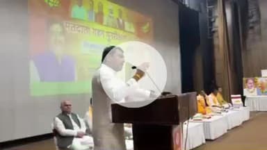 झांसी: दीनदयाल सभागार में मतदाता पुनरीक्षण अभियान के लिए बबीना विधानसभा क्षेत्र की कार्यशाला का आयोजन, विधायक रहे उपस्थित