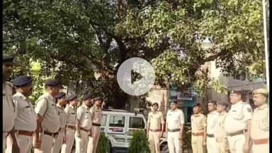 बक्सर: वंदे मातरम् के 150 वर्ष पूर्ण होने पर जिले के सभी थानों में हुआ सामूहिक गायन