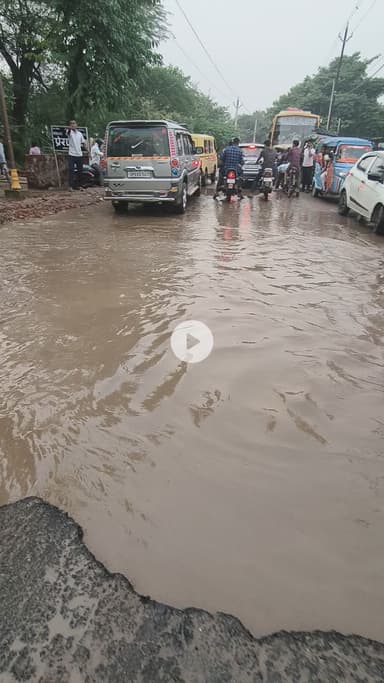 dumraon shahar ke road ka hal