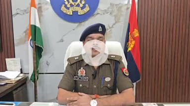 बिधूना: पुलिस मुठभेड़ में छिनैती के तीन आरोपियों को किया गिरफ्तार, राहगीरों से मोबाइल लूटने का करते थे काम