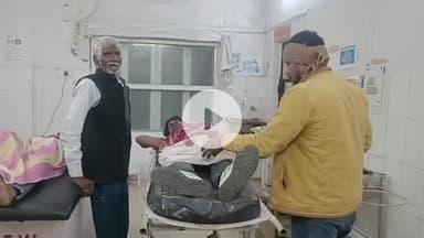 इटावा: धमना ताली गांव के पास स्कूल बस की टक्कर से युवक और भतीजा घायल, जिला अस्पताल में इलाज जारी