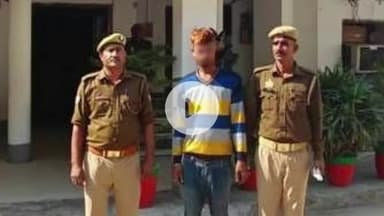 रामपुर: शनिवार को थाना सिविल लाइन क्षेत्र से एक आरोपी को अवैध चाकू के साथ गिरफ्तार किया गया