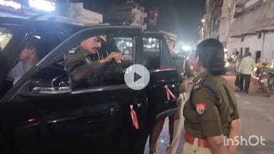 बांदा: शहर में यातायात माह के तहत सहायक पुलिस अधीक्षक ने लोगों को यातायात नियमों के प्रति किया जागरूक