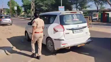 चूरू: कोतवाली क्षेत्र में सड़क सुरक्षा अभियान के तहत 55 वाहनों के काटे गए चालान, 7 शराबी ड्राइवर गिरफ्तार और वाहन सीज किए गए