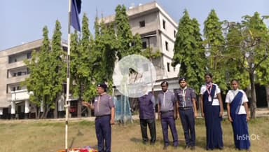 नौतनवा: नौतनवा में आयोजित तीन दिवसीय स्काउट्स और गाइड्स के प्रशिक्षण शिविर का समापन