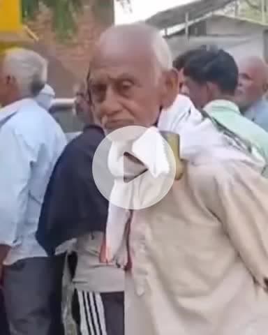 बिल्हौर: चौबेपुर के दिलीप नगर समिति में किसानों को खाद के लिए घंटों लगानी पड़ रही है लाइन, नहीं मिल पा रही पर्याप्त खाद